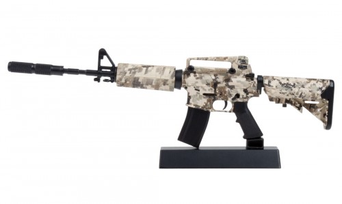 SCALE MODEL M4 CAMO GHOST