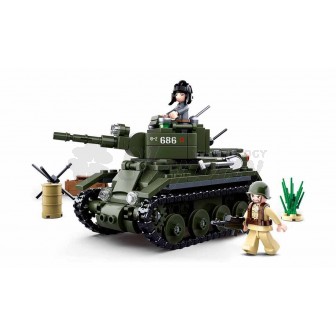 WWII CHAR D'ASSAUT BT-7